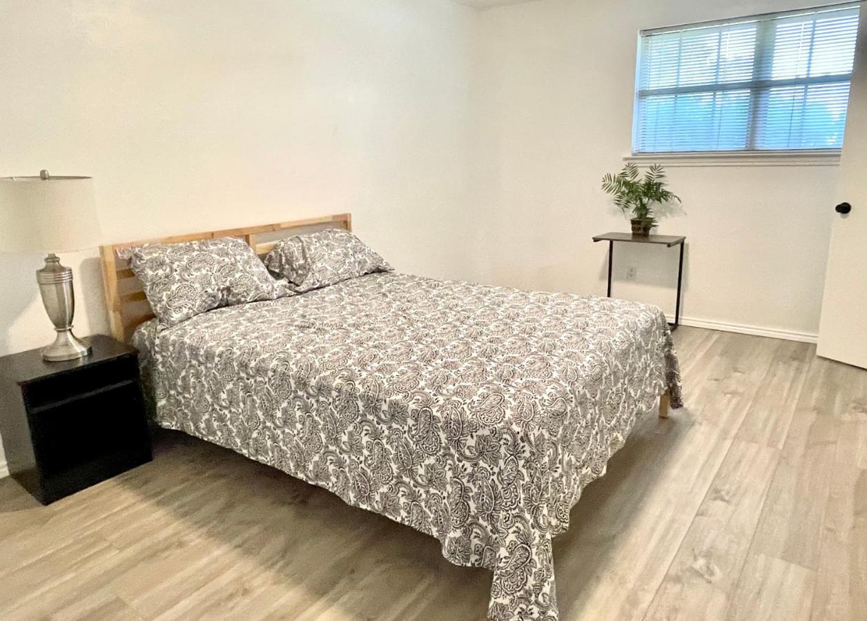 Downtown In Plano Apartment ภายนอก รูปภาพ