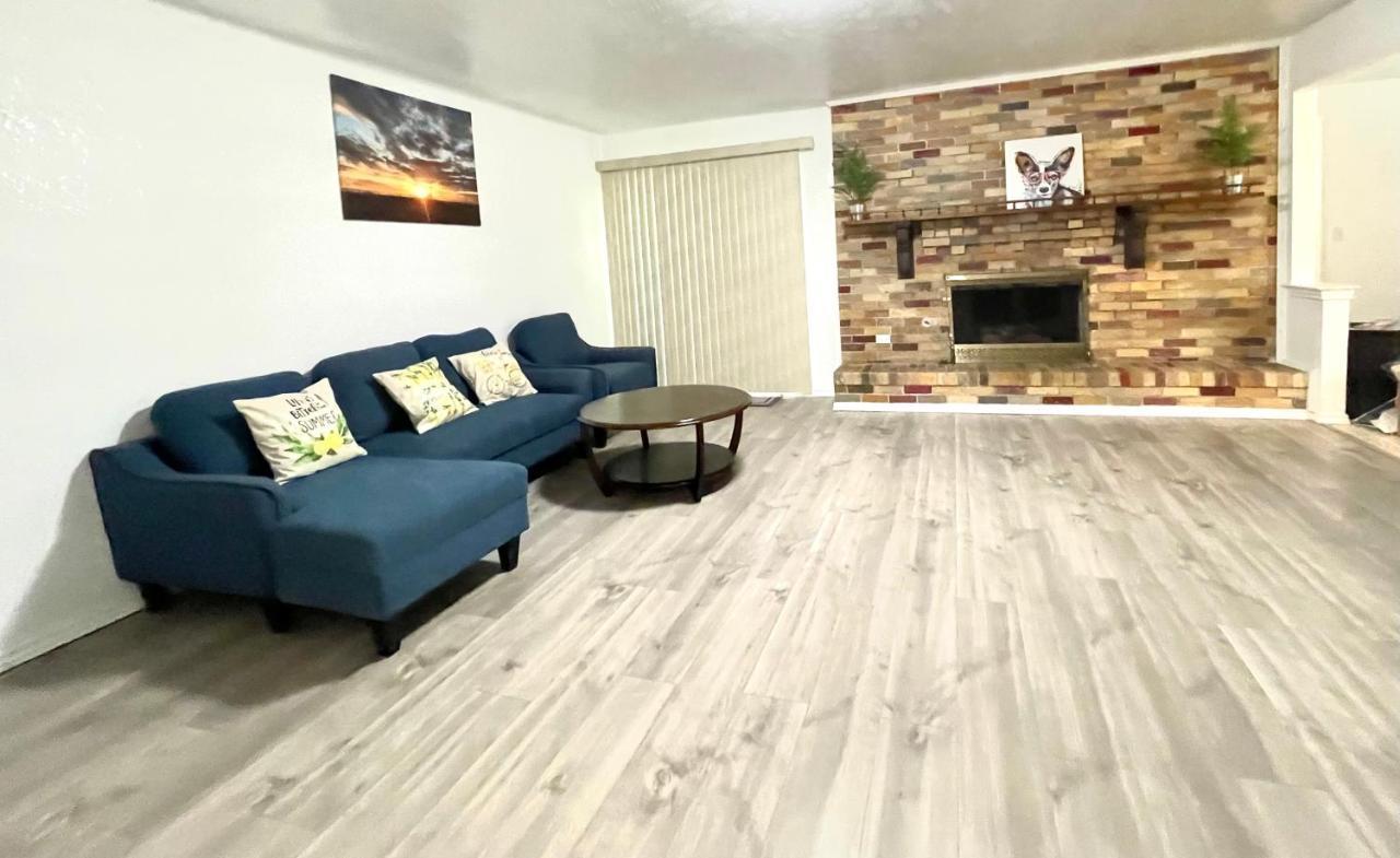 Downtown In Plano Apartment ภายนอก รูปภาพ